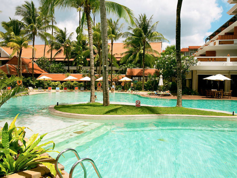 Patong Beach Hotel