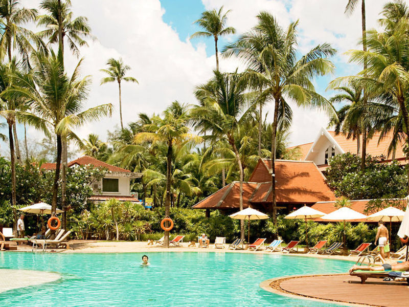 Patong Beach Hotel