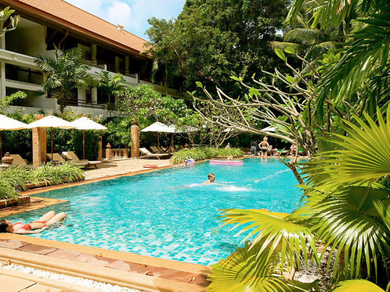 Patong Beach Hotel
