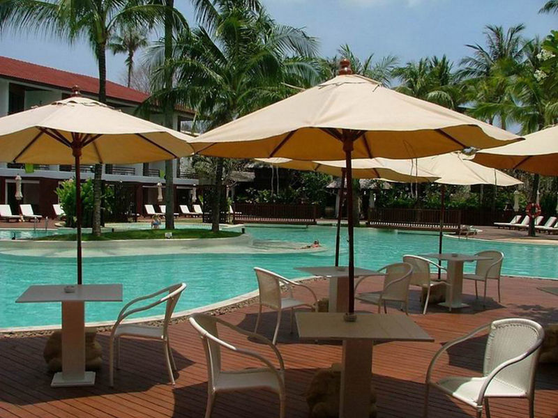 Patong Beach Hotel
