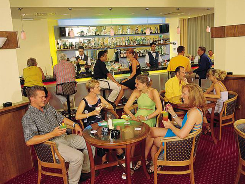 Pavlo Napa Hotel