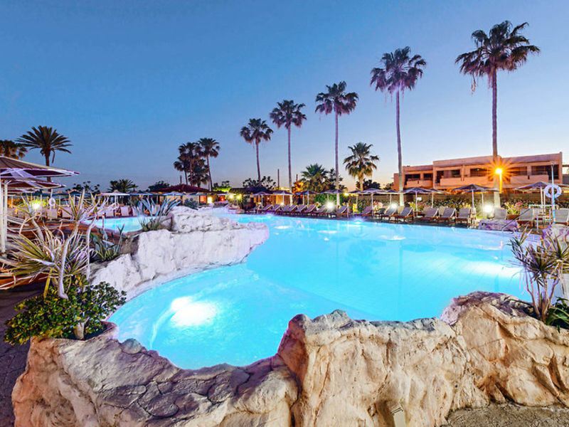 Pavlo Napa Beach