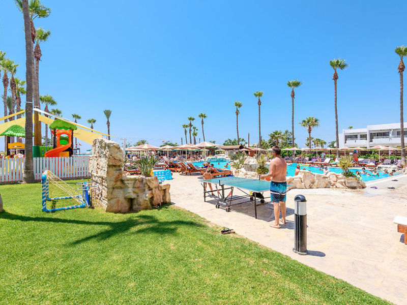 Pavlo Napa Beach