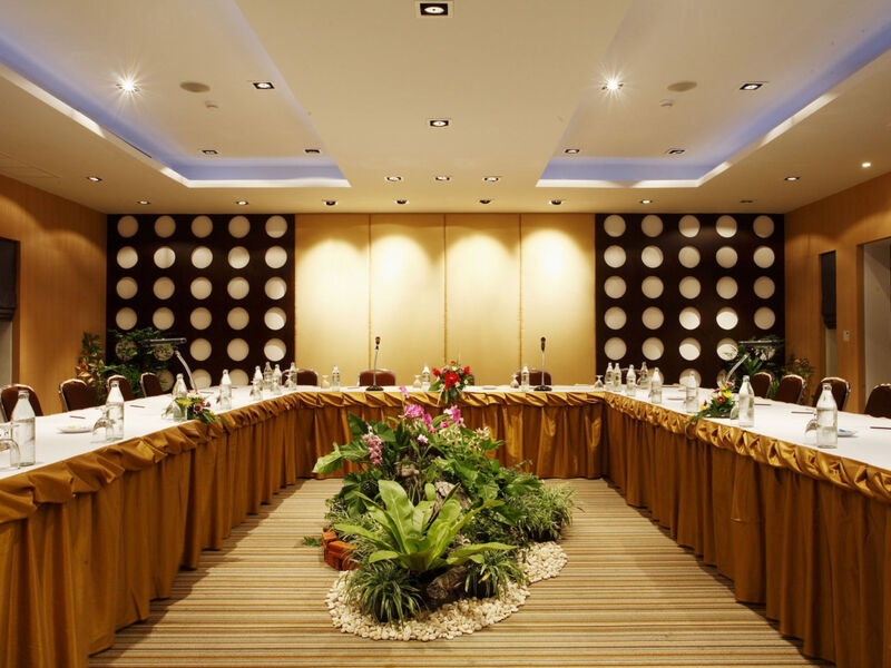 Peace Laguna Resort & Spa