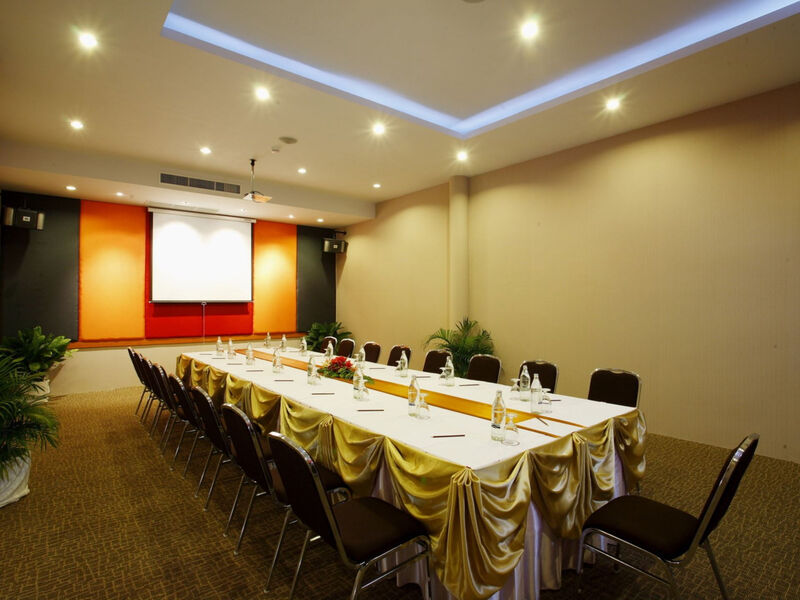 Peace Laguna Resort & Spa