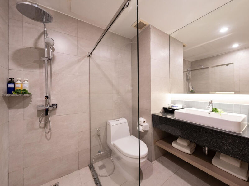 Peace Laguna Resort & Spa