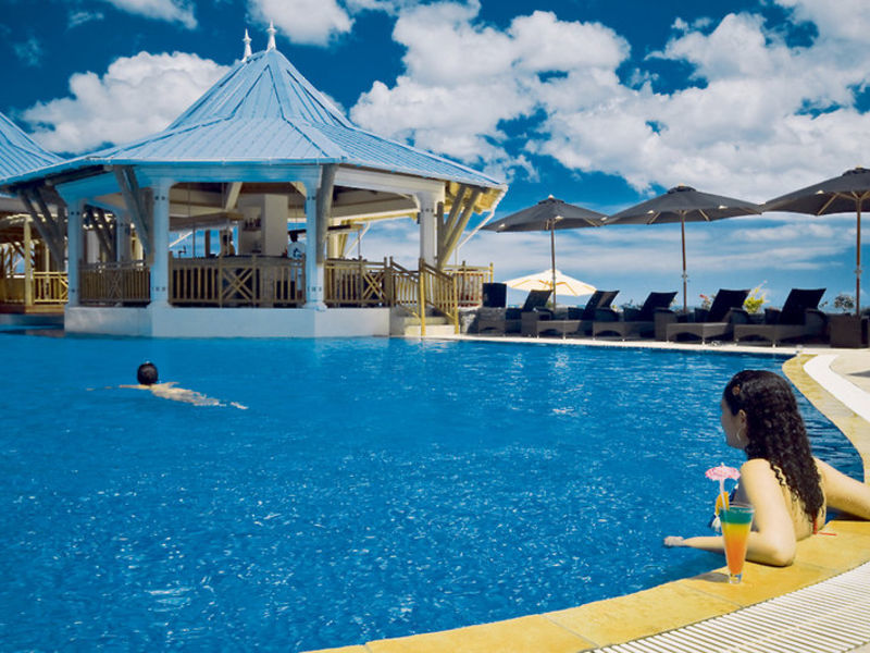Pearle Beach Resort