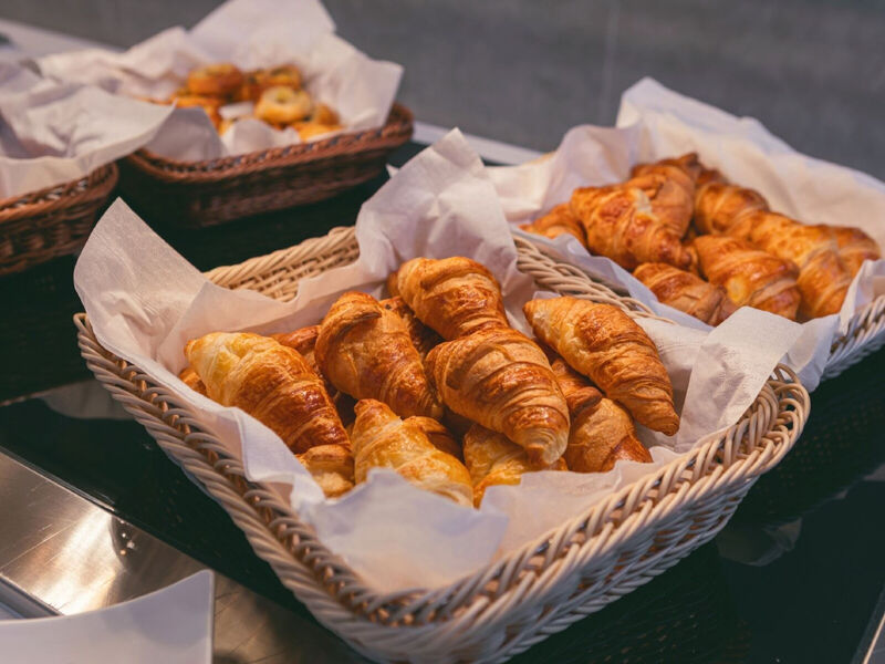 Pebbles Resort / Bora Bora Ibiza-Malta Resort