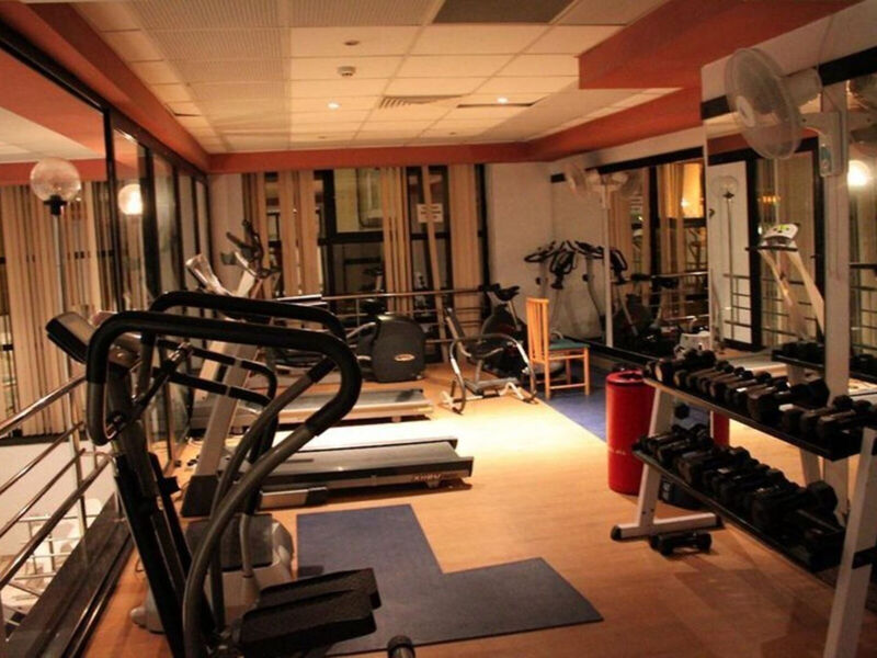 Pebbles Resort / Bora Bora Ibiza-Malta Resort