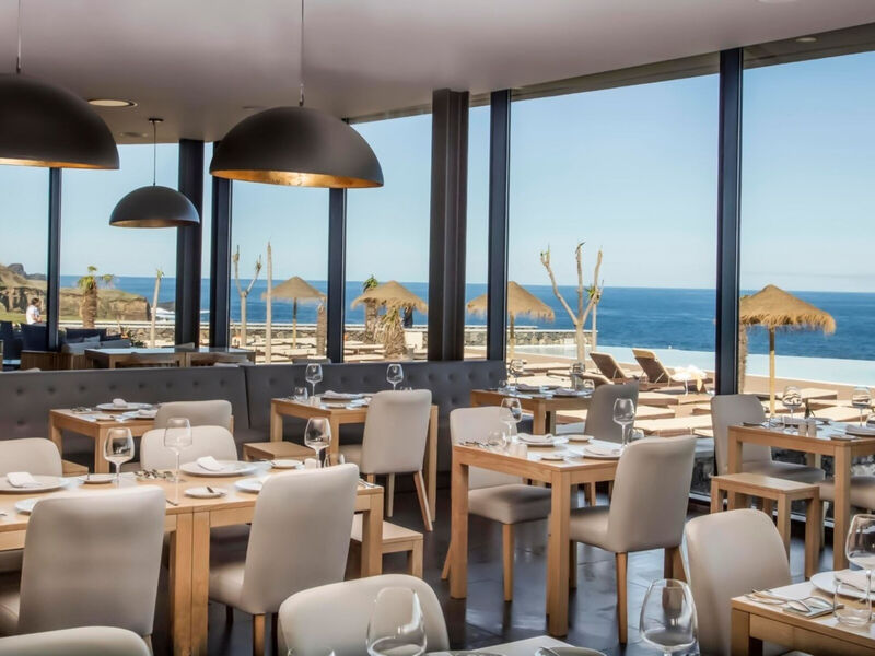 Pedras Do Mar Resort & Spa