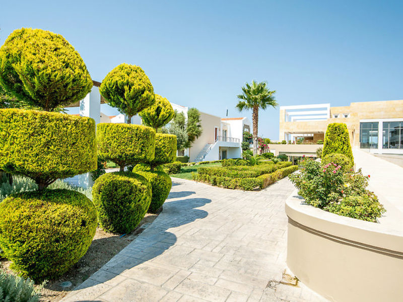 Pelagos Suites Hotel