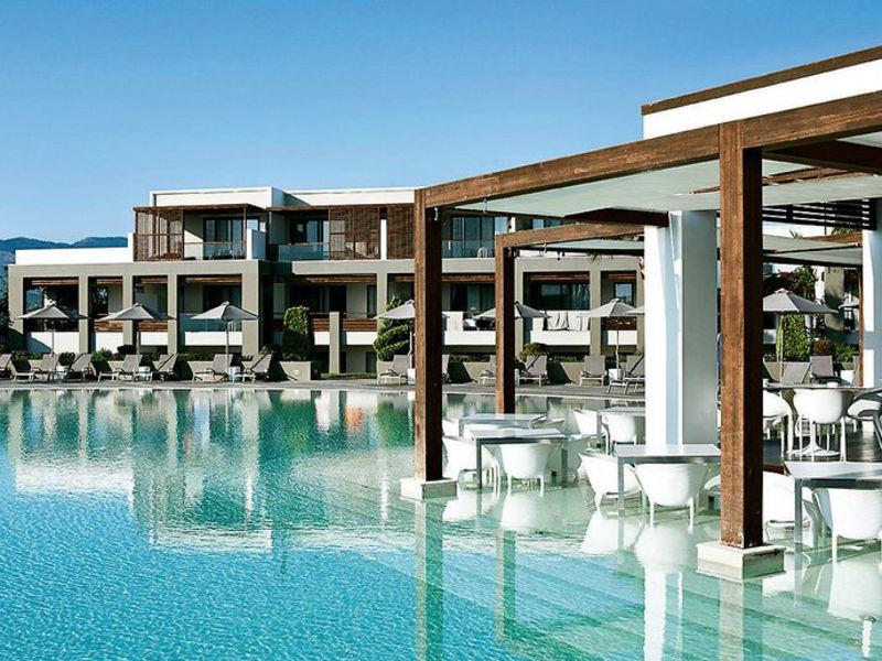 Pelagos Suites Hotel