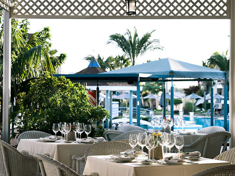 Pelagos Suites Hotel