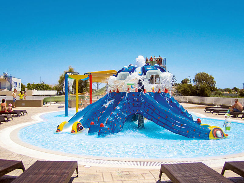 Pelagos Suites Hotel