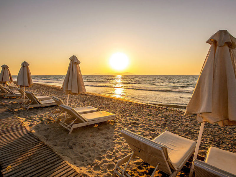Pelagos Suites Studios