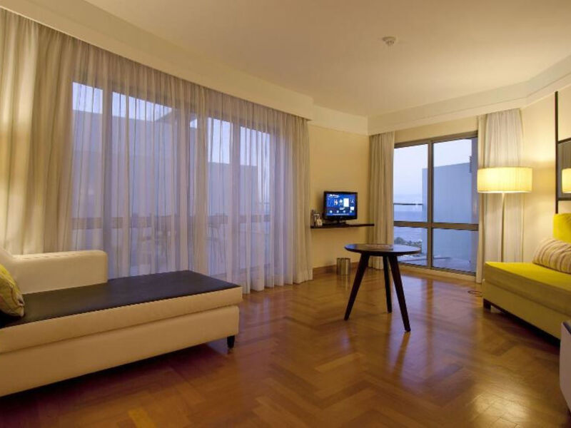 Pestana Promenade Premium Ocean Resort