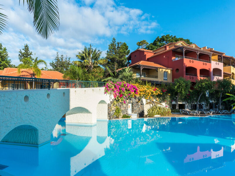 Pestana Village Garden Hotel