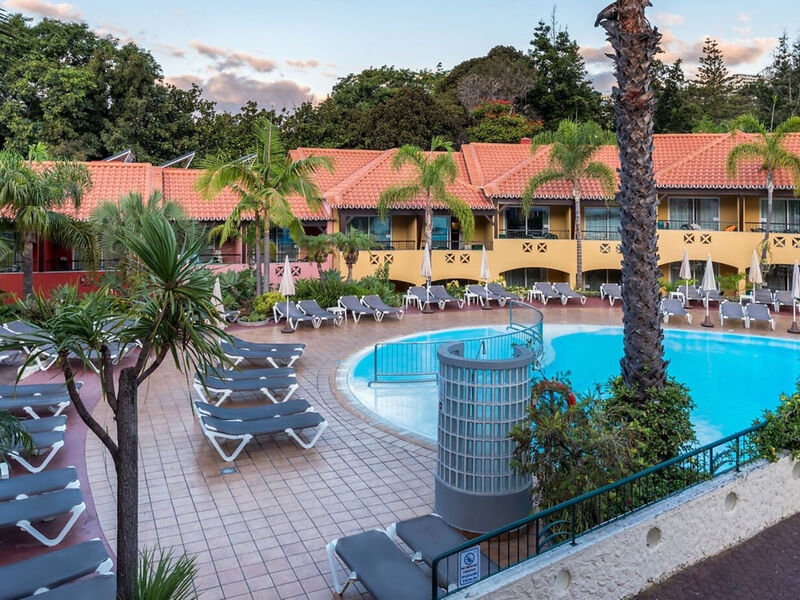 Pestana Village Garden Hotel