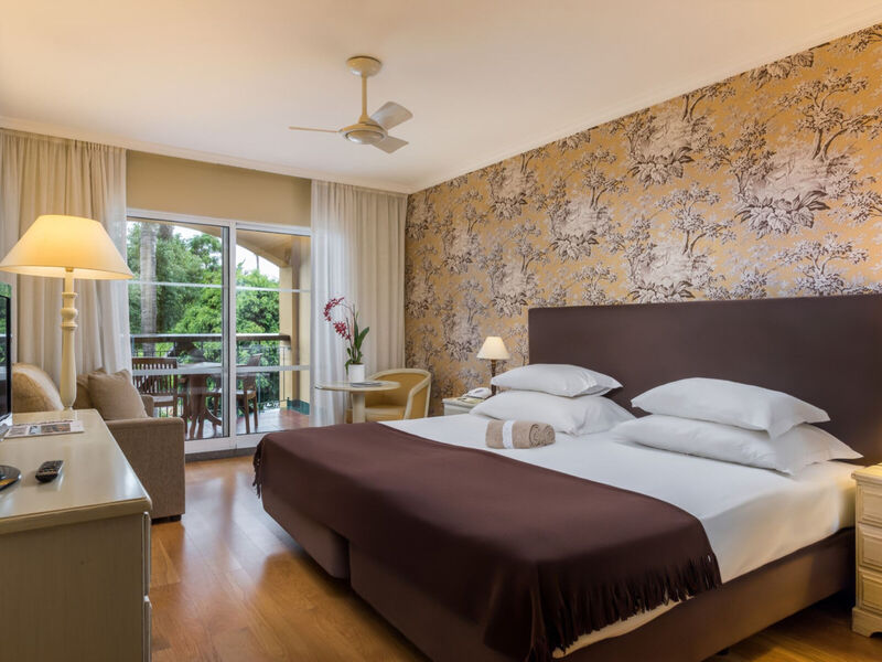 Pestana Village Garden Hotel