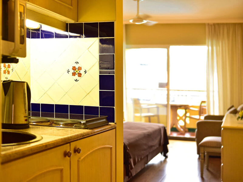 Pestana Village Garden Hotel