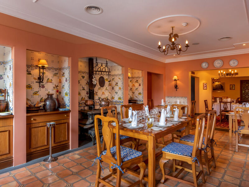 Pestana Village Garden Hotel