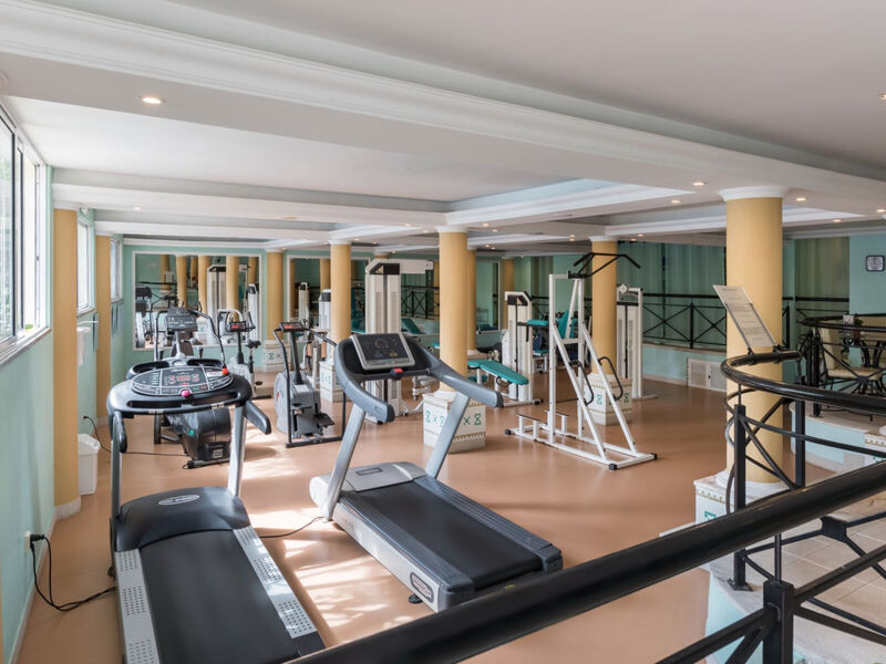 Pestana Village Garden Hotel