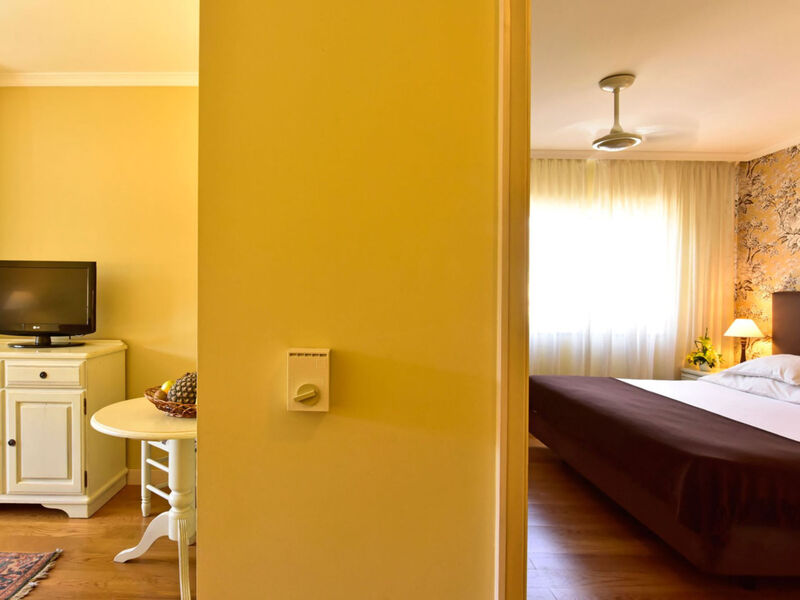 Pestana Village Garden Hotel