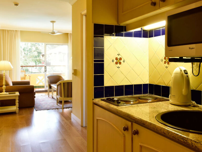 Pestana Village Garden Hotel