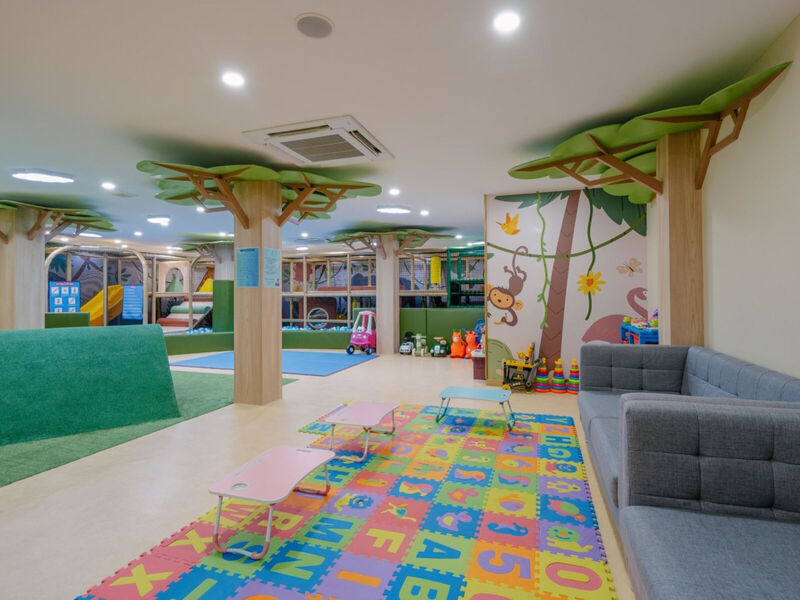 Phuket Emerald Beach Resort