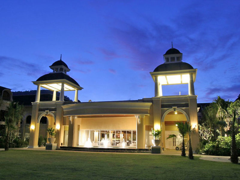 Phuket Graceland Resort & Spa