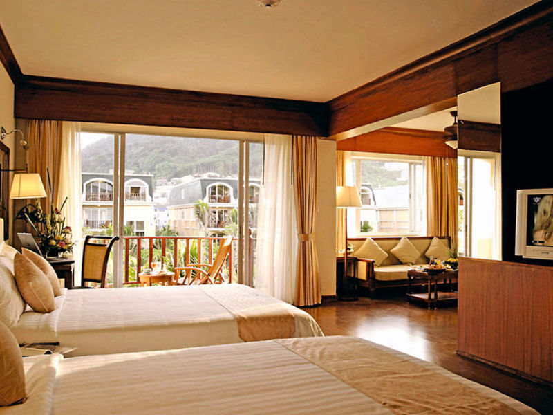 Phuket Graceland Resort & Spa