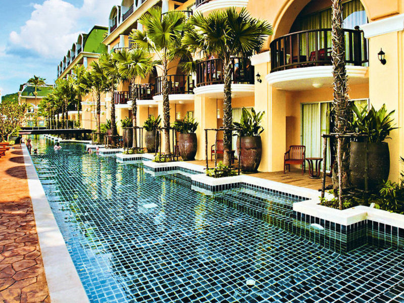 Phuket Graceland Resort & Spa