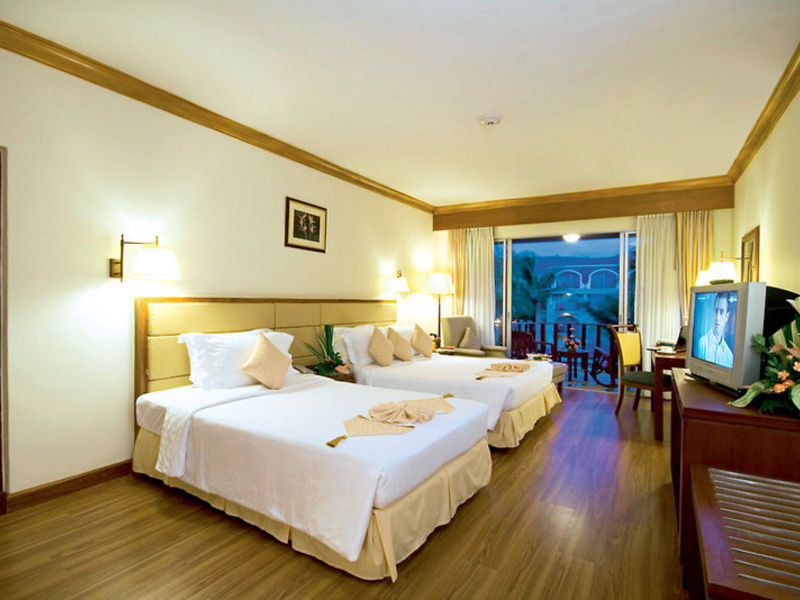 Phuket Graceland Resort & Spa