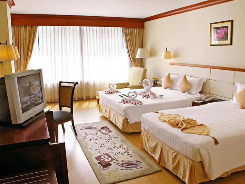 Phuket Graceland Resort & Spa