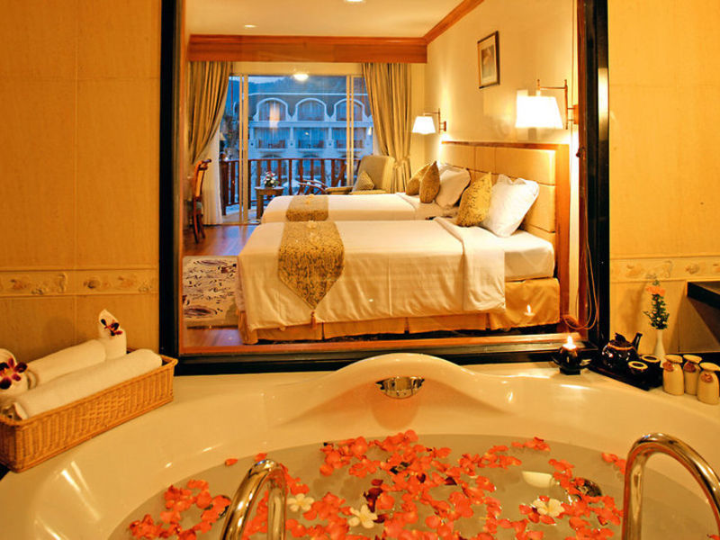 Phuket Graceland Resort & Spa