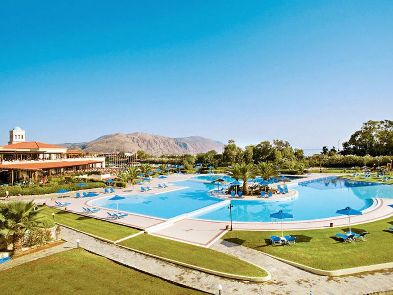 Pilot Beach Resort
