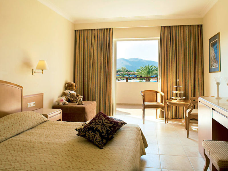 Pilot Beach Resort