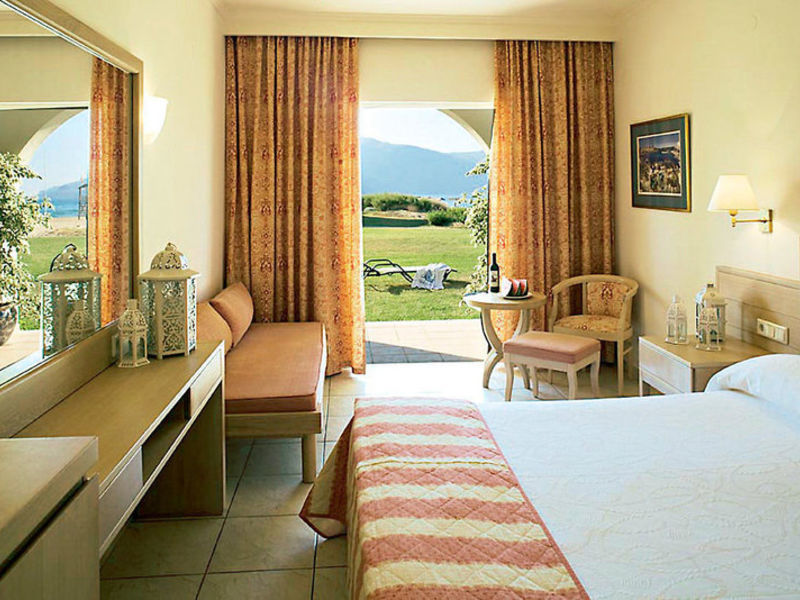 Pilot Beach Resort