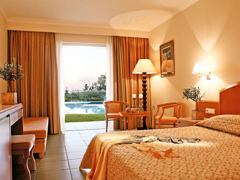 Pilot Beach Resort