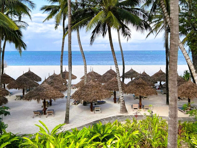 Pinewood Beach Resort &Amp; Spa