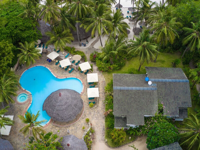 Pinewood Beach Resort &Amp; Spa