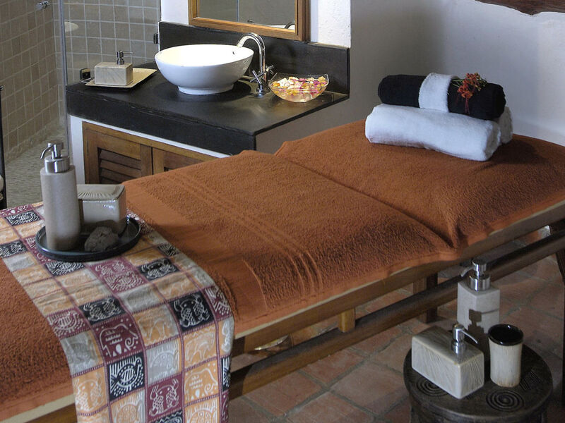 Pinewood Beach Resort &Amp; Spa