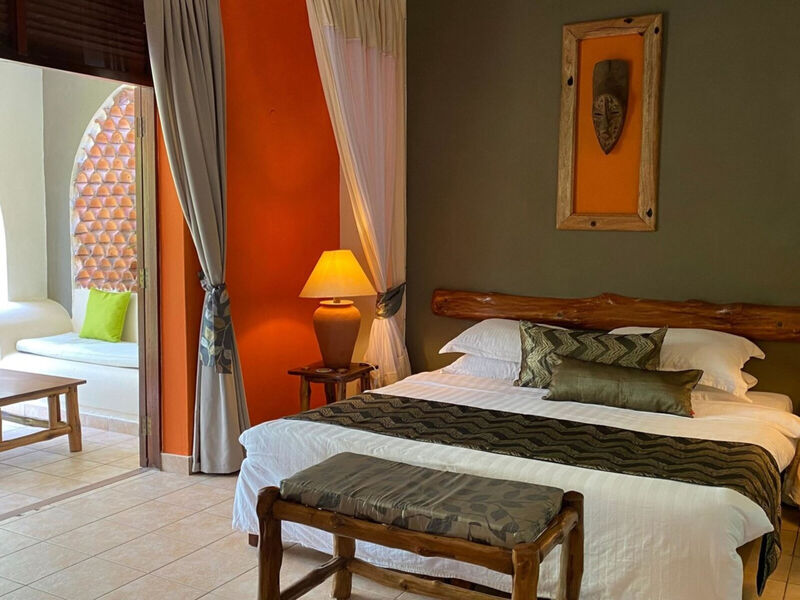 Pinewood Beach Resort &Amp; Spa