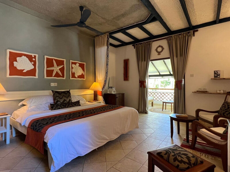 Pinewood Beach Resort &Amp; Spa