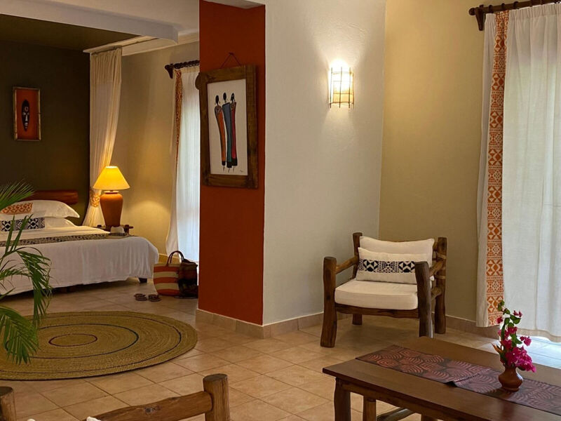 Pinewood Beach Resort &Amp; Spa