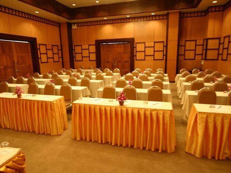 Pinnacle Jomtien Resort &