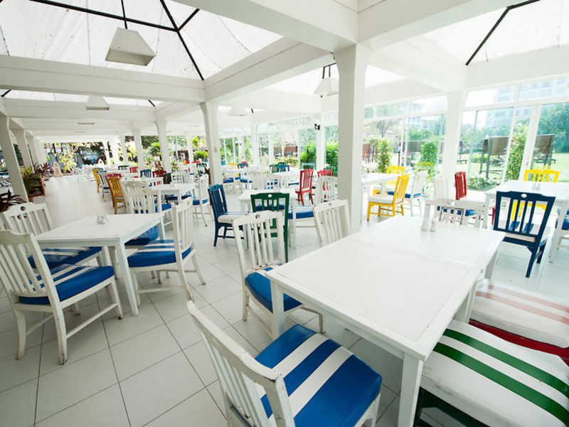 Pinnacle Jomtien Resort &