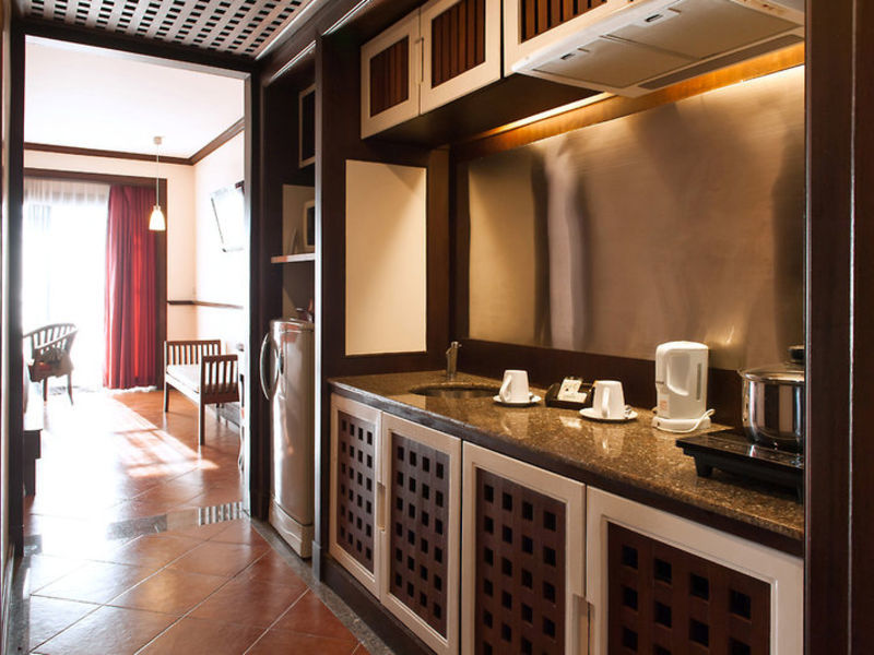 Pinnacle Jomtien Resort &