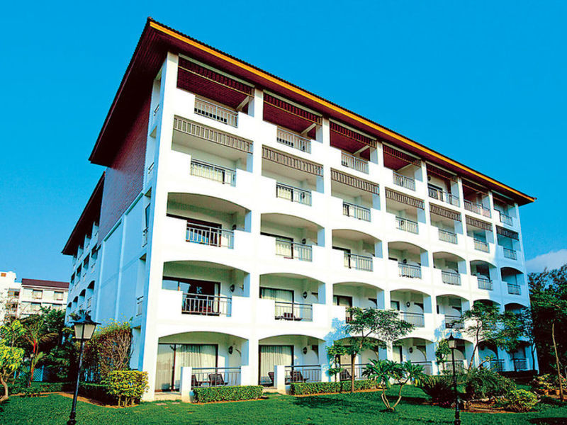 Pinnacle Jomtien Resort & Spa
