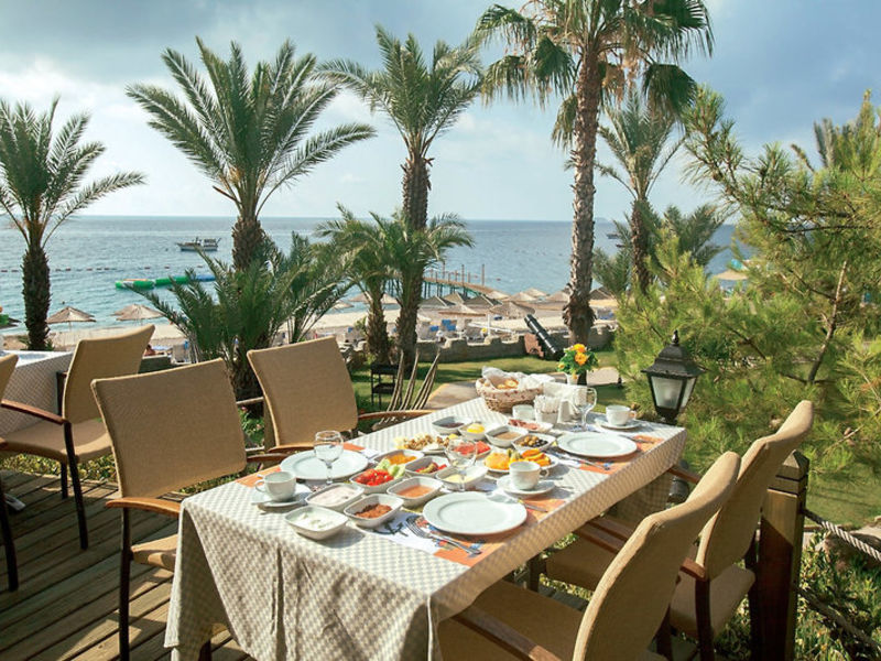 Pirate's Beach Club